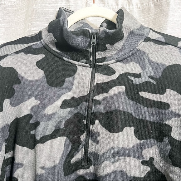 Old Navy | Girls Oversized Mock-Neck 1/2 Zip Fleece Pullover | XL (14-16) - Picture 3 of 11